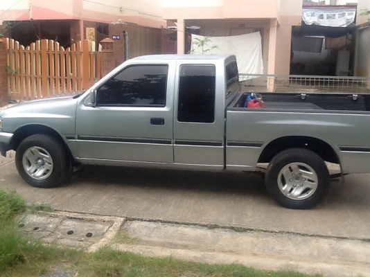 ขาย ISUZU หน้าหนูพร้อมใช้ปี 2539 ขาย ISUZU หน้าหนูพร้อมใช้ปี 2539