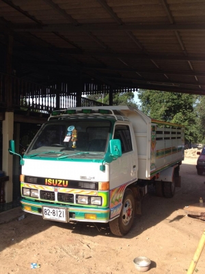 ขาย ISUZU  NKR110 ดั้ม