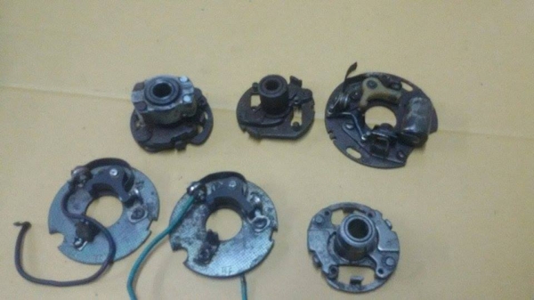 ขายครับอะไหล่ honda c92/cd125 /cb250/cb350/ cb360/cb77 อื่นๆๆดูเอาครับ กทม.