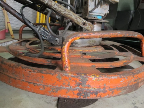 ขายแมงปอปาดปูนของสวีเดนรุ่นแปลกใช้มอเตอร์เกียร์