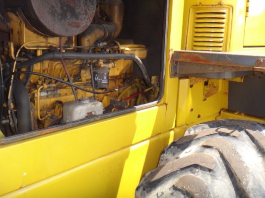 รถตัก Komatsu WA 100-3 สวยมาก สภาพ 90\% ไม่มีที่ติ รถใช้น้อย 3,000 กว่าชั่โมง นำเข้าจากญี่ปุ่น