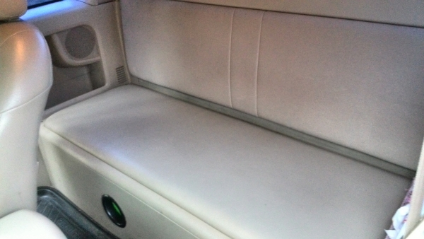 TOYOTA HILUX VIGO CAB 3.0 D4D 335,000 ฿ TOYOTA HILUX VIGO CAB 3.0 D4D 335,000 ฿