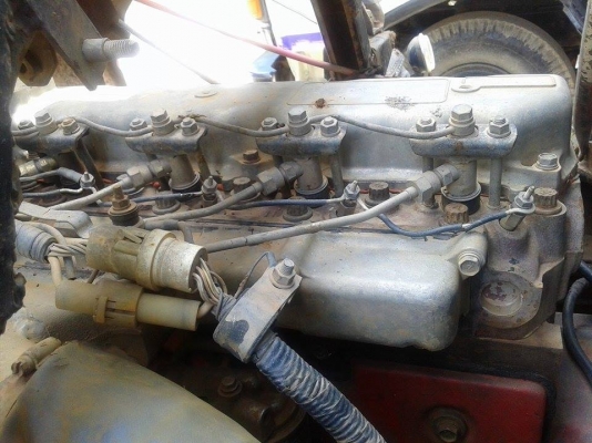 รถบรรทุก 6ล้อดั้ม 5 คิว