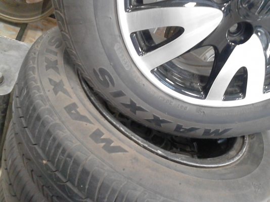 ขอบ 14 แม๊ก ENKI ขนาด 4 รู พร้อมยาง ชุด 4 ล้อ TEL.081-427-3941 ขอบ 14 แม๊ก ENKI ขนาด 4 รู พร้อมยาง ชุด 4 ล้อ TEL.081-427-3941