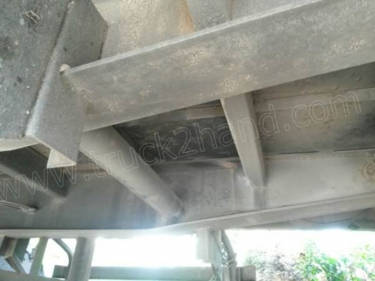 รถบรรทุก 10 ล้อหัวลาก HINO หางสามมิตรพื้นเรียบ รถบรรทุก 10 ล้อหัวลาก HINO หางสามมิตรพื้นเรียบ