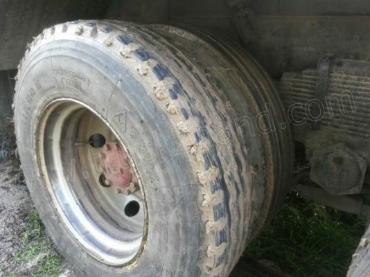 รถบรรทุก 10 ล้อหัวลาก HINO หางสามมิตรพื้นเรียบ รถบรรทุก 10 ล้อหัวลาก HINO หางสามมิตรพื้นเรียบ