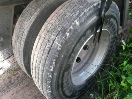 รถบรรทุก 10 ล้อหัวลาก HINO หางสามมิตรพื้นเรียบ รถบรรทุก 10 ล้อหัวลาก HINO หางสามมิตรพื้นเรียบ