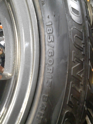 แม๊ก ขอบ 15 พร้อมยาง 185/60R15 ปี 2012 ชุด 4 ล้อ TEL.081-427-3941 แม๊ก ขอบ 15 พร้อมยาง 185/60R15 ปี 2012 ชุด 4 ล้อ TEL.081-427-3941