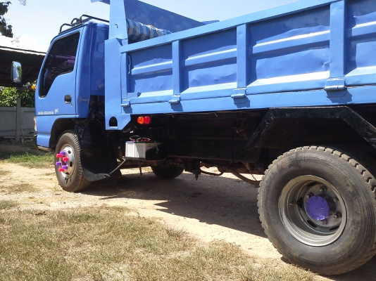 ขาย6ล้อดั้ม ISUZU  NQR 150แรง รถปี46  สภาพสวยพร้อมใช้งาน แรงดีราคาเบา