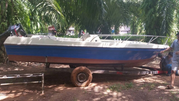 ขายด่วน เรือตกปลา