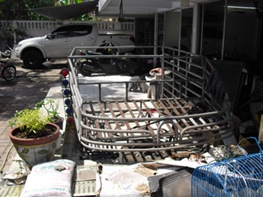 ขายคอกหลังคา