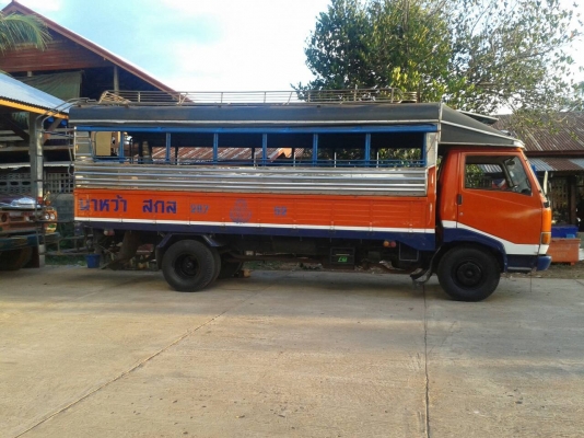 HINO KM779 เครื่อง 117ฝาแดง เพาเวอร์ กะบะยาว 5.5 เมตร พร้อมหลังคาโดยสาร