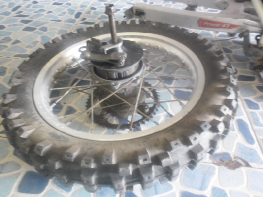 ขายํ Yz80 ตามรูปครับ  เครื่องติดเครื่องดีครับ