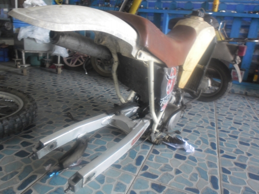 ขายํ Yz80 ตามรูปครับ  เครื่องติดเครื่องดีครับ