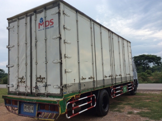 HINO ไฮเทคFF1J ปี47 เครื่อง220 แรง เครื่องดี ครัทซีสวย ตู้10บาน ยาว7.2 ม. ขาย 720,000 บาท(ติดต่อศุภากร 081-4252943)