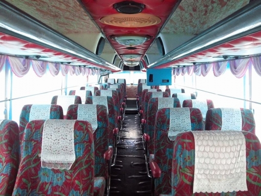 ขายรถบัสแอร์ 6 ล้อ 12 เมตรชั้นครึ่งมีห้องล่าง