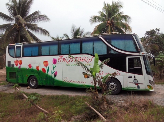 ขายรถบัสแอร์ 6 ล้อ 12 เมตรชั้นครึ่งมีห้องล่าง