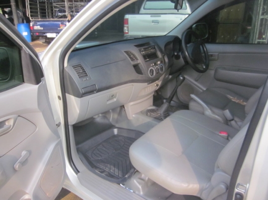 ขายวีโก้ตอนเดียว 3.0 สภาพสวยพร้อมใช้งาน ขายวีโก้ตอนเดียว 3.0 สภาพสวยพร้อมใช้งาน