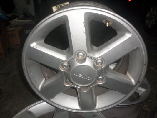 ขายล้อแมกซ์ อีซูซุ ดีแมกซ์ ใช้กับยาง 245  70  R16