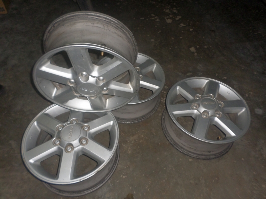 ขายล้อแมกซ์ อีซูซุ ดีแมกซ์ ใช้กับยาง 245  70  R16