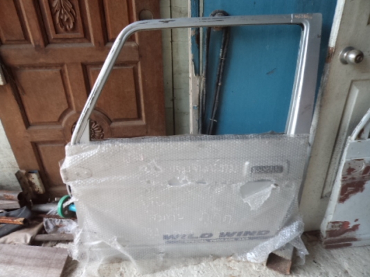 ขายอาหลั่ยหลายอย่างของ ซูซูกิ คาริเบี่ยน SJ413