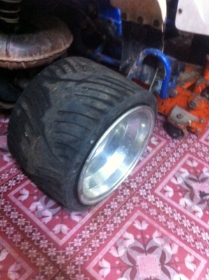 ขายล้อATVขอบ10กว้าง6/4วง หรือเอาไปแปลงใส่มอไซ ขายล้อATVขอบ10กว้าง6/4วง หรือเอาไปแปลงใส่มอไซ