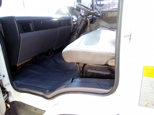 6 ล้อกลาง  ( ตู้เปียก )  *Euro.2*  HINO  *สมอทอง*  FC4J  150 แรงม้า+Turbo+Inter  * ยาว 5.50 ม. *  รถสวยเดิม+สวยจริง * รถห้างแท้ * มีเล่มพร้อม *