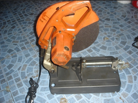 ขายแท่นตัดไฟเบอร์ 14 นิ้ว 2,000 วัตต์ Maktec รุ่น MT241