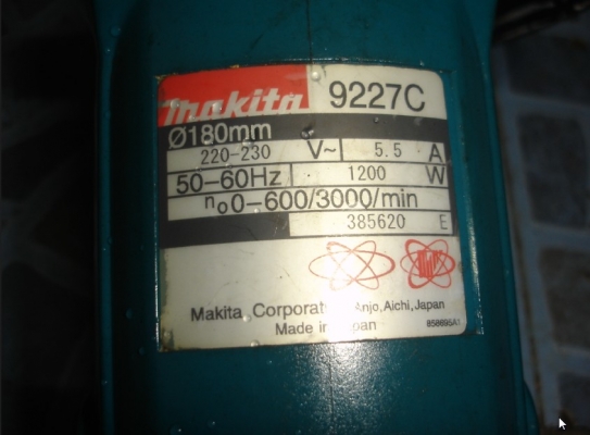ขายเครื่องขัดสีไฟฟ้า มากีต้า Makita รุ่น 9227C