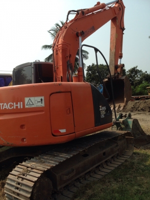 ขายด่วน รถขุด Hitachi ZX135US  ปี 2003   สภาพพร้อมใช้งาน สวยจิง ๆๆจ้า