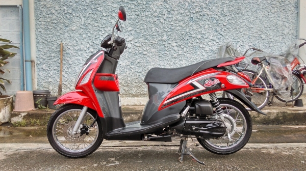 Suzuki Let  2014  แดงเทา วิ่งน้อย สวยๆ