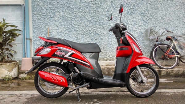 Suzuki Let  2014  แดงเทา วิ่งน้อย สวยๆ