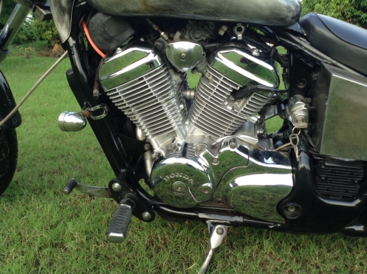 ธารนนทบุรี//ขาย honda steed400 ปี94 สีมิเนียม สภาพสวยๆ เครื่องแน่นๆสมบูรณ์มากๆครับ ระบบไฟสมบูรณ์ทุกจุด ราคา 63,000 บาท สรรพสารมิตรแท้ทุกฉบับ