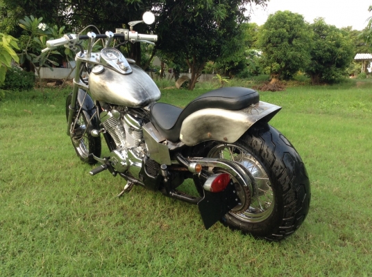 ธารนนทบุรี//ขาย honda steed400 ปี94 สีมิเนียม สภาพสวยๆ เครื่องแน่นๆสมบูรณ์มากๆครับ ระบบไฟสมบูรณ์ทุกจุด ราคา 63,000 บาท สรรพสารมิตรแท้ทุกฉบับ