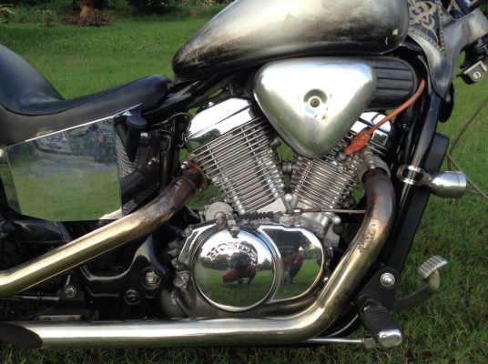 ธารนนทบุรี//ขาย honda steed400 ปี94 สีมิเนียม สภาพสวยๆ เครื่องแน่นๆสมบูรณ์มากๆครับ ระบบไฟสมบูรณ์ทุกจุด ราคา 63,000 บาท สรรพสารมิตรแท้ทุกฉบับ