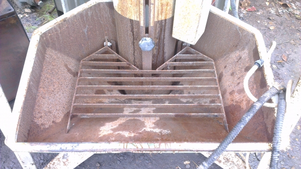 Sell> ขายไซโล ผสมอาหารสัตร์ ของใหม่เก่าเก็บ ไม่ต้องฝังดินครับ ของอิตาลี น่าจะใช้ดีครับ Sell> ขายไซโล ผสมอาหารสัตร์ ของใหม่เก่าเก็บ ไม่ต้องฝังดินครับ ของอิตาลี น่าจะใช้ดีครับ