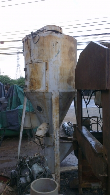 Sell> ขายไซโล ผสมอาหารสัตร์ ของใหม่เก่าเก็บ ไม่ต้องฝังดินครับ ของอิตาลี น่าจะใช้ดีครับ Sell> ขายไซโล ผสมอาหารสัตร์ ของใหม่เก่าเก็บ ไม่ต้องฝังดินครับ ของอิตาลี น่าจะใช้ดีครับ