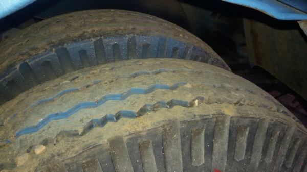 (ร้านรุ่งโรจน์ 082-1057078)ขาย 6ล้อ isuzu Tl 110แรง สวยๆ เกียร์สั้น(จบการขายแล้วคับลูกค้ารับรถกลับบ้านแล้วคับ)ภายในเก๋งสวย เพาเวอร์ พื้นไม้ปูเหล็กหนา เครื่องแน่นมาก (4BE1 ฝาดำ)แรงแชสซีสวยจัดตลอดเส้นคับ ยางใหม่ๆ 6เส้น พร้อมใช้เลย เล่มทะเบียนพร้อมโอนคับ (ร้านรุ่งโรจน์ 082-1057078)ขาย 6ล้อ isuzu Tl 110แรง สวยๆ เกียร์สั้น(จบการขายแล้วคับลูกค้ารับรถกลับบ้านแล้วคับ)ภายในเก๋งสวย เพาเวอร์ พื้นไม้ปูเหล็กหนา เครื่องแน่นมาก (4BE1 ฝาดำ)แรงแชสซีสวยจัดตลอดเส้นคับ ยางใหม่ๆ 6เส้น พร้อมใช้เลย เล่มทะเบียนพร้อมโอนคับ