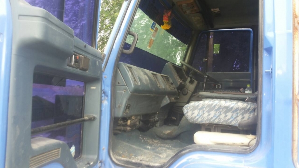 ขายด่วนครับ Rock 210 เกียร สโลวยก คัสชี 359 หัวสวยไม่ผุ ดั้มข้างไม้พื้นสวนครัว เอกสารพร้อมครับ ขายด่วนครับ Rock 210 เกียร สโลวยก คัสชี 359 หัวสวยไม่ผุ ดั้มข้างไม้พื้นสวนครัว เอกสารพร้อมครับ