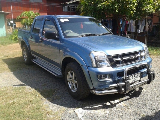 ISUZU D-MAX 4ประตู 2500 เทอร์โบ รถห้างแท้100\% รถบ้านขายเอง ISUZU D-MAX 4ประตู 2500 เทอร์โบ รถห้างแท้100\% รถบ้านขายเอง
