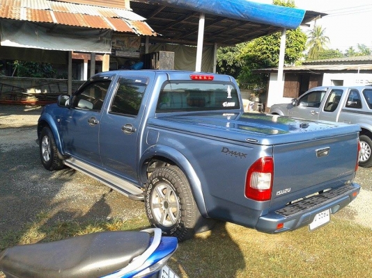 ISUZU D-MAX 4ประตู 2500 เทอร์โบ รถห้างแท้100\% รถบ้านขายเอง ISUZU D-MAX 4ประตู 2500 เทอร์โบ รถห้างแท้100\% รถบ้านขายเอง