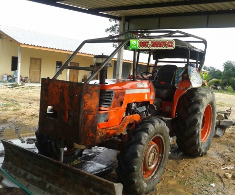 ขายรถไถ KUBOTA M 9000