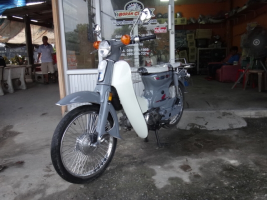 ขายc70Hondaแท้สวยๆอีก2คันสีส้มกับสีเทาโบราณเครื่องเดิมปัดเงาแน่นๆทะเบียนชุดโอน(ร้านโบราณคลาสสิคเจ้าเก่า)กทมไลท์บางแคโทร0897661966 ขายc70Hondaแท้สวยๆอีก2คันสีส้มกับสีเทาโบราณเครื่องเดิมปัดเงาแน่นๆทะเบียนชุดโอน(ร้านโบราณคลาสสิคเจ้าเก่า)กทมไลท์บางแคโทร0897661966