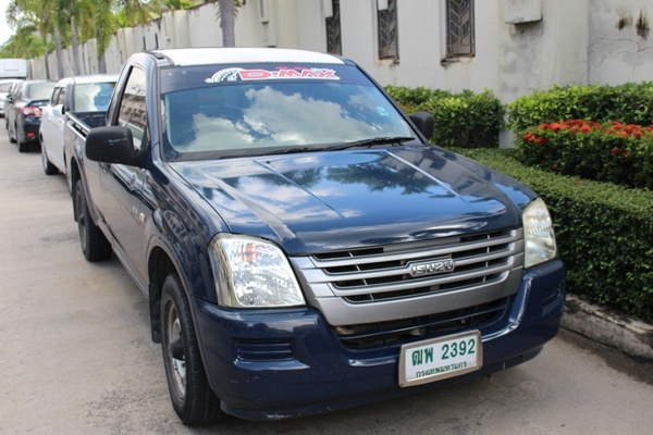 ขายรถสวยพร้อมใช้งานปี2006เครื่องช่วงล่างดี แอร์หนาวๆ