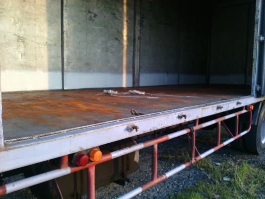 ต้องการขาย  ฮีโน่ห้างแท้ ตู้10 168 EH700 สภาพพร้อมใช้ หัวไม่ผุ เครื่องแน่น คลัชชีสวย ยางเต็ม ตู้สวยไม่รั่ว ราคาเบาๆ ชื้อไปใชงานได้