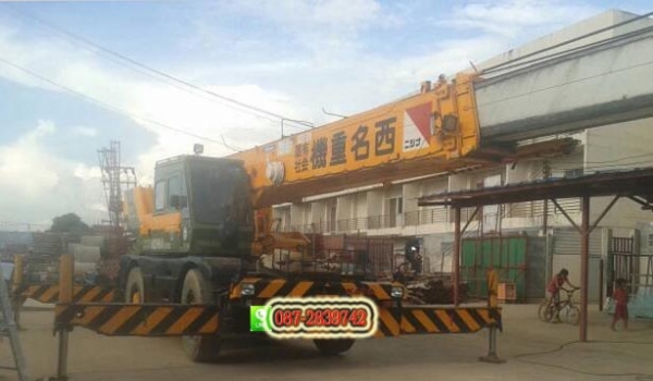 ขายรถเครน 25 ตัน KATO KR 25H-V2