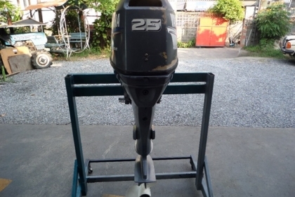 ขาย เครื่องเรือ YAMAHA 25 แรง 4 จังหวะ เครื่องติดง่ายเดินดี สภาพพร้อมใช้ ตอนนี้มี 3 ตัว ราคา 55,000  58,000  65,000