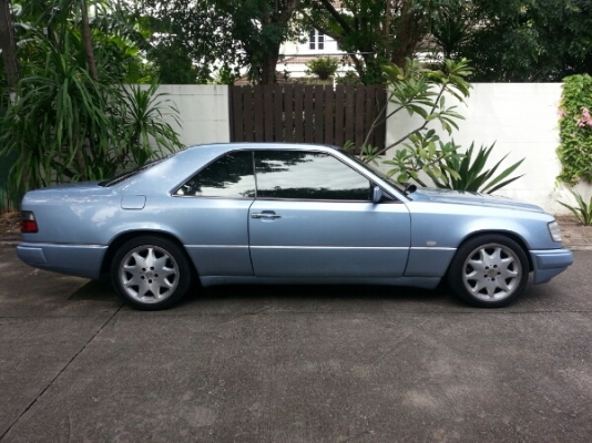 BENZ 300CE ปี93 SPORT 2 ประตู ออโต้ รถสวย พร้อมใช้ BENZ 300CE ปี93 SPORT 2 ประตู ออโต้ รถสวย พร้อมใช้