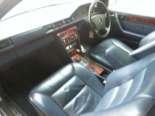 BENZ 300CE ปี93 SPORT 2 ประตู ออโต้ รถสวย พร้อมใช้ BENZ 300CE ปี93 SPORT 2 ประตู ออโต้ รถสวย พร้อมใช้