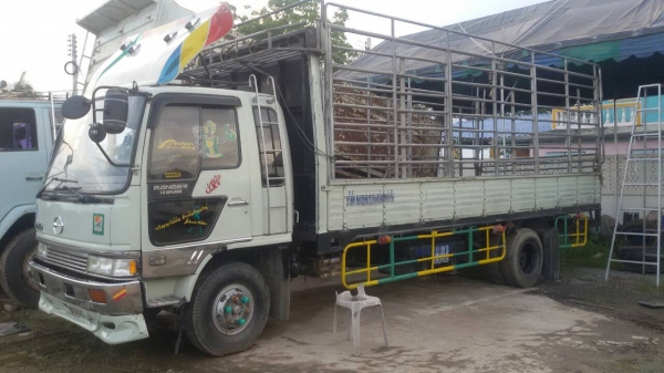 HINO-FDเครื่องHO7D.195.ครัชซีสวย.กะบะคาร์โก้6.20เมตร.สภาพพร้อมใช้..ราคา.590.000บ
